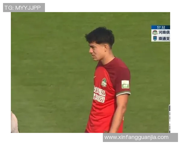 足球明星柯钊的职业生涯与成就全景展示及精彩瞬间回顾 足球明星柯钊的职业生涯与成就全景展示及精彩瞬间回顾